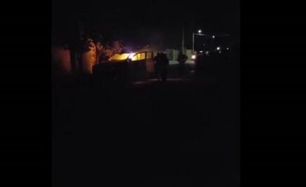 En Puebla falla intento de linchamiento y queman patrulla