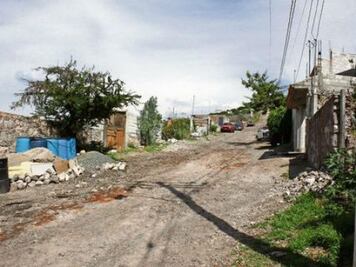 Gobierno debe regularizar los predios