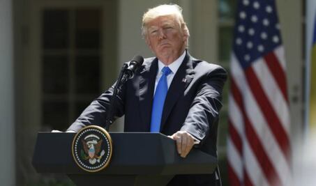 Estoy 100% dispuesto a declarar en investigación sobre Rusia: Trump