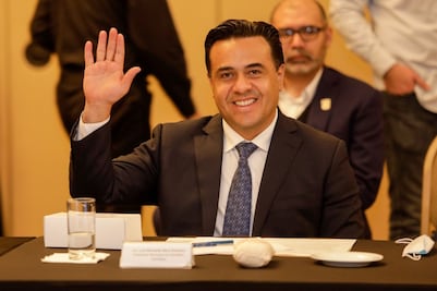 Luis Nava toma seis días hábiles de vacaciones