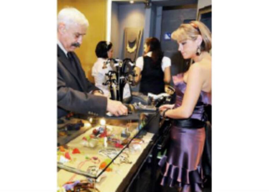 Se limitan compras con efectivo: SHCP