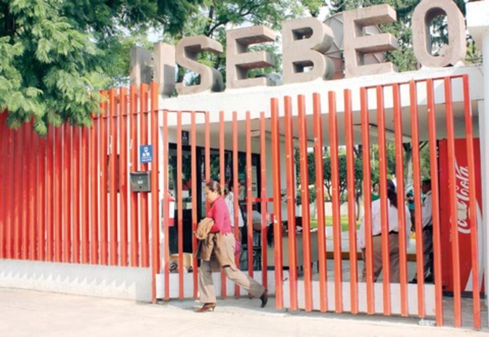 Avanza cobertura de profesores en escuelas