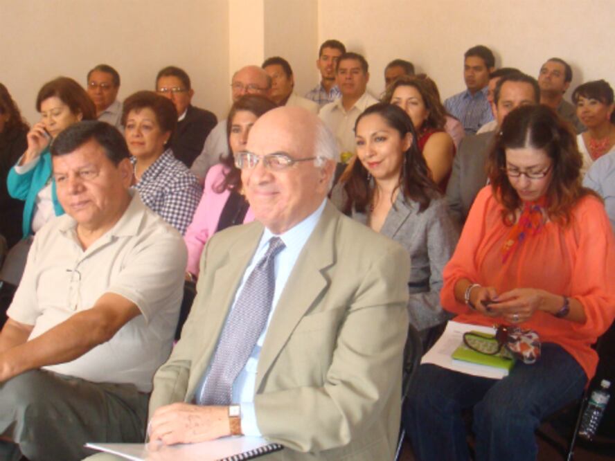 Capacitan en normas de control interno