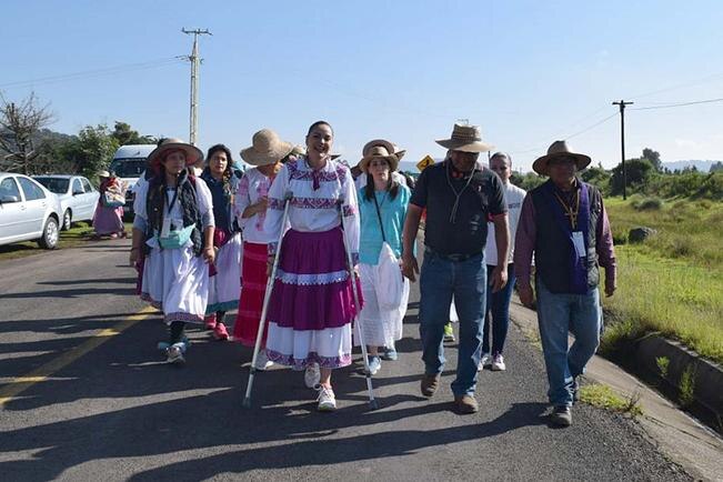 Karina Castro acompaña a peregrinas en El Bosque