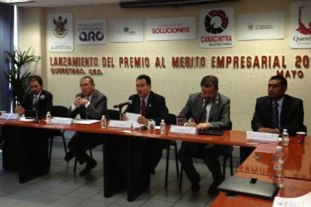Promueven premio al mérito empresarial