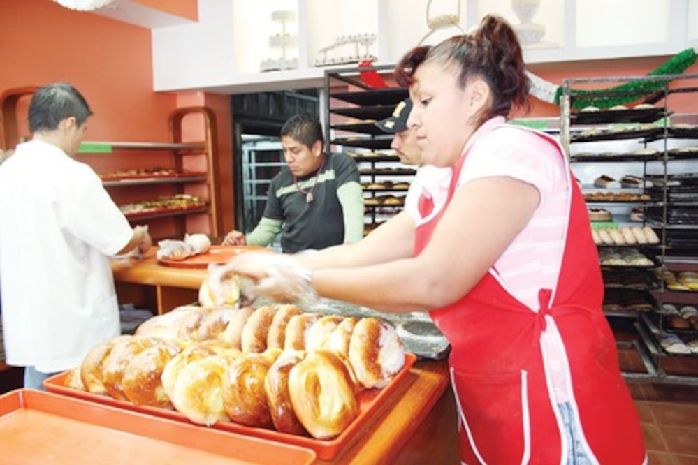 Panaderos se van  a la informalidad