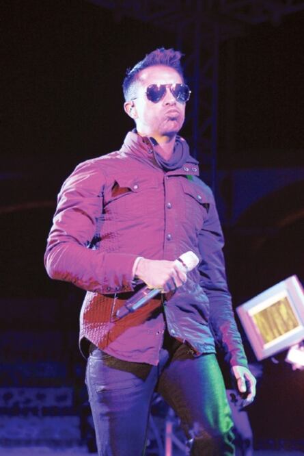 Moenia seduce al público con sus éxitos