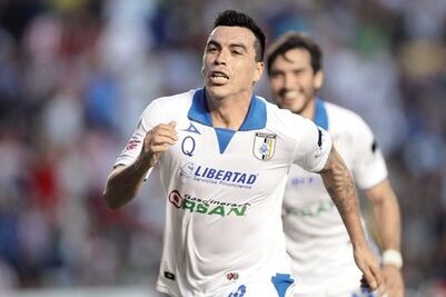 Colo Colo baja su oferta por Paredes