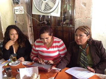 Sólo tres candidatos a gobernador firman pacto de equidad de género