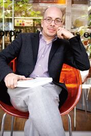 Volpi y Urroz presentan sus libros