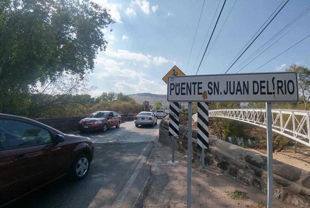 El proyecto del puente peatonal paralelo al Puente de la Historia, fue suspendido hace unos días por el INAH debido a un amparo interpuesto por un ciudadano (FOTO: Alma Córdova)
