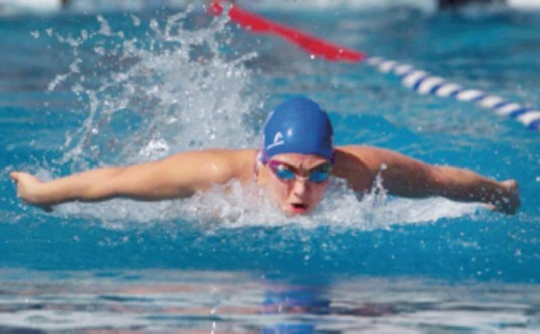 Ponen ‘palomita’ a los nadadores del estado