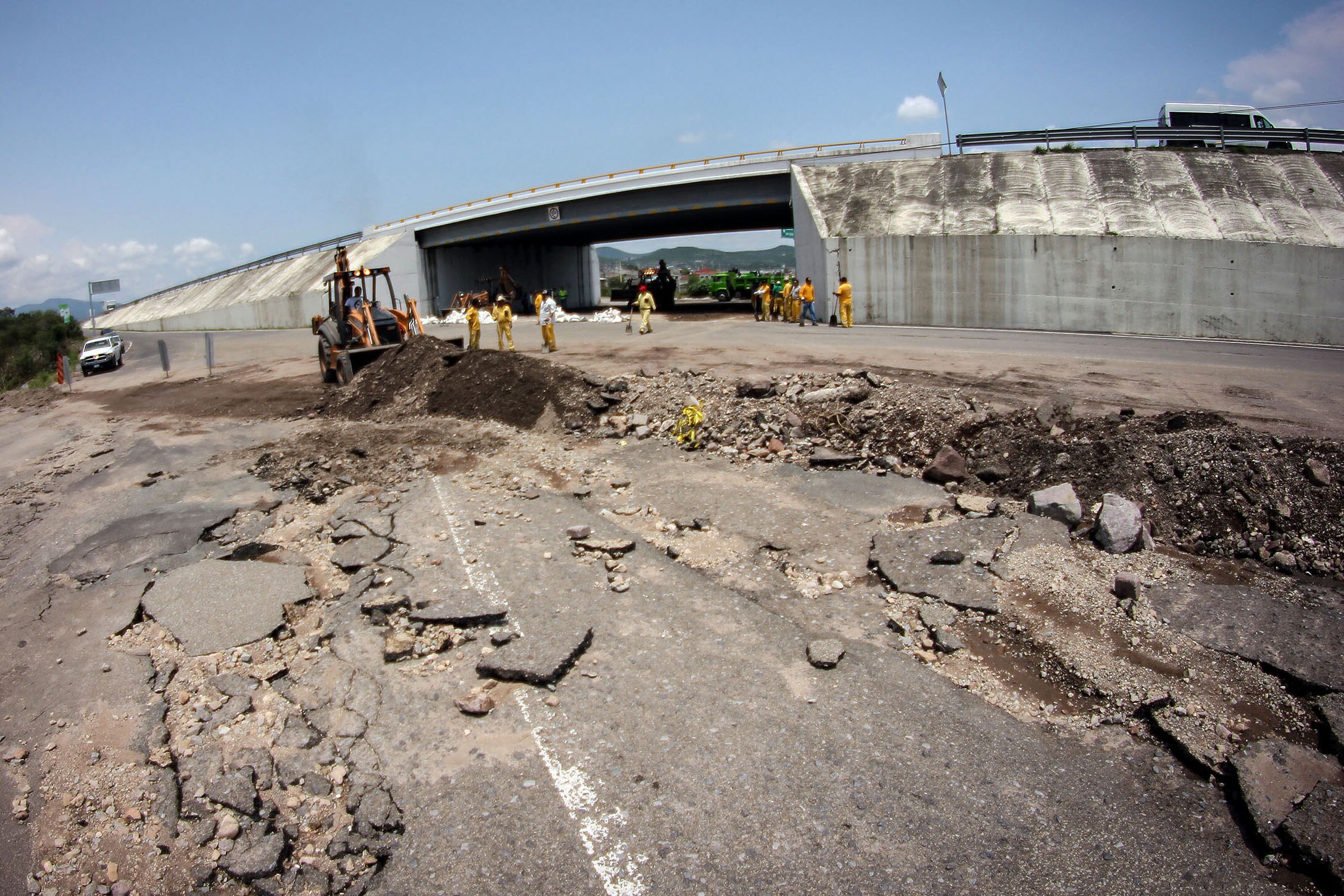 En 10 horas el agua arruina el patrimonio de su vida