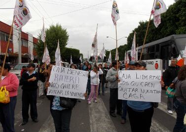 Piden no les quiten sus viviendas