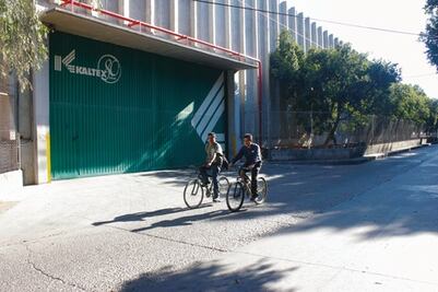  Protestan por retraso en utilidades