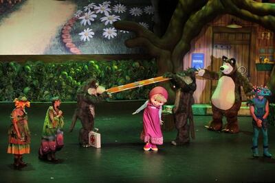 Masha y el Oso reúnen a las familias en el teatro