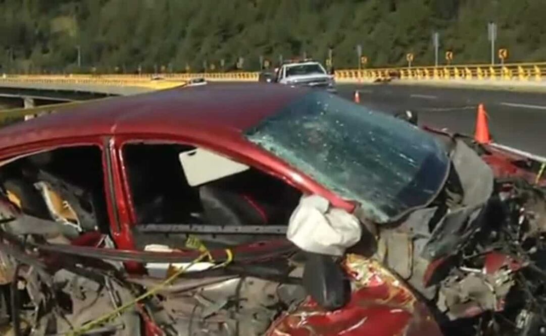 Conductor y su perrito mueren tras choque en la México-Toluca