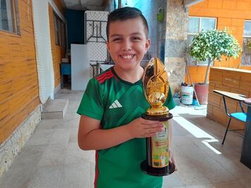 Tadeo, el niño prodigio que se divierte  con números