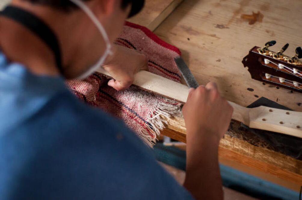 Muchos de los instrumentos creados por los alumnos han recorrido concursos nacionales hasta galas musicales en los mejores teatros. (RICARDO LUGO. EL UNIVERSAL)