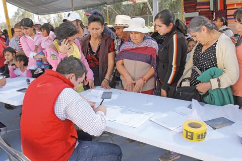 Sobrepasan apoyos para los capitalinos