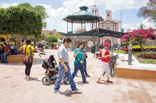 JCR: autopartes, motor económico