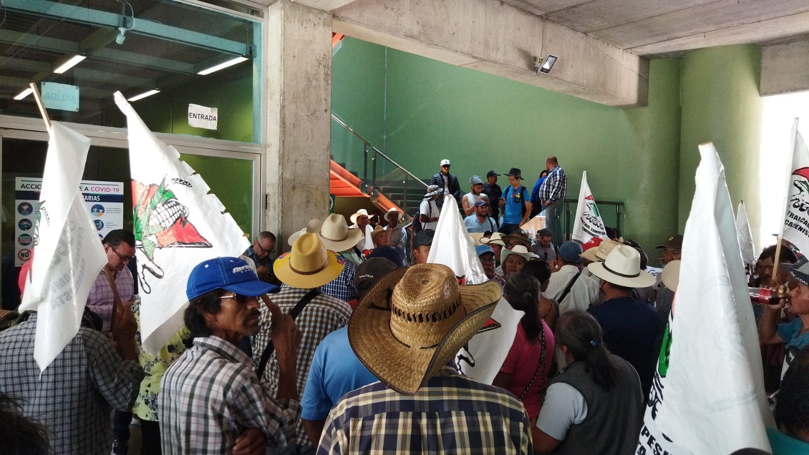 Ejidatarios de Querétaro rechazan el decreto de Peña Colorada como Reserva Natural protegida