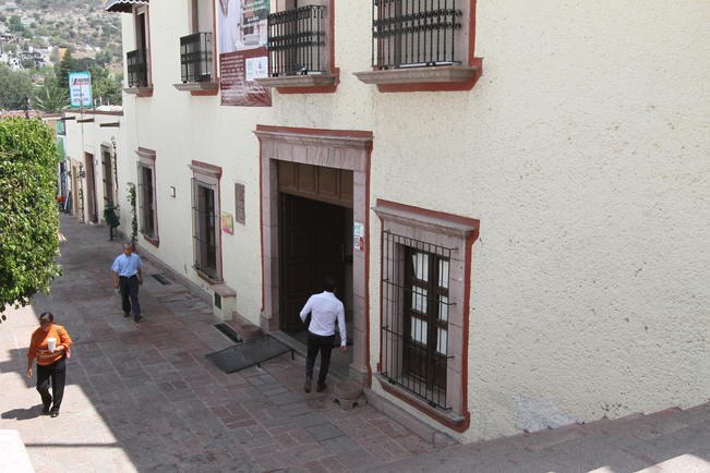 San Juan y El Marqués no elevarán sus costos  