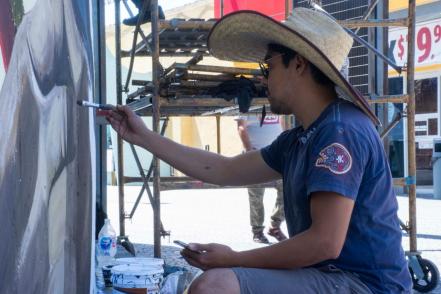 Crean mural sobre historias otomíes
