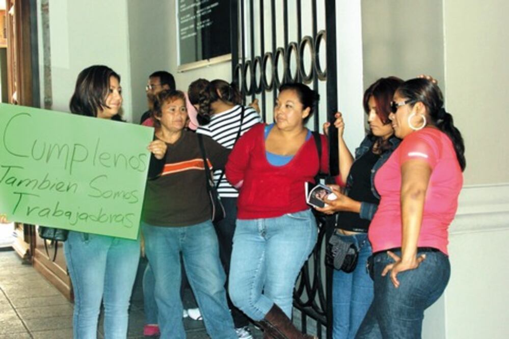 Esperan reubicación para ejercer sexoservicio