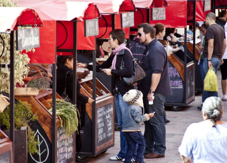 Mercadito queretano se extiende