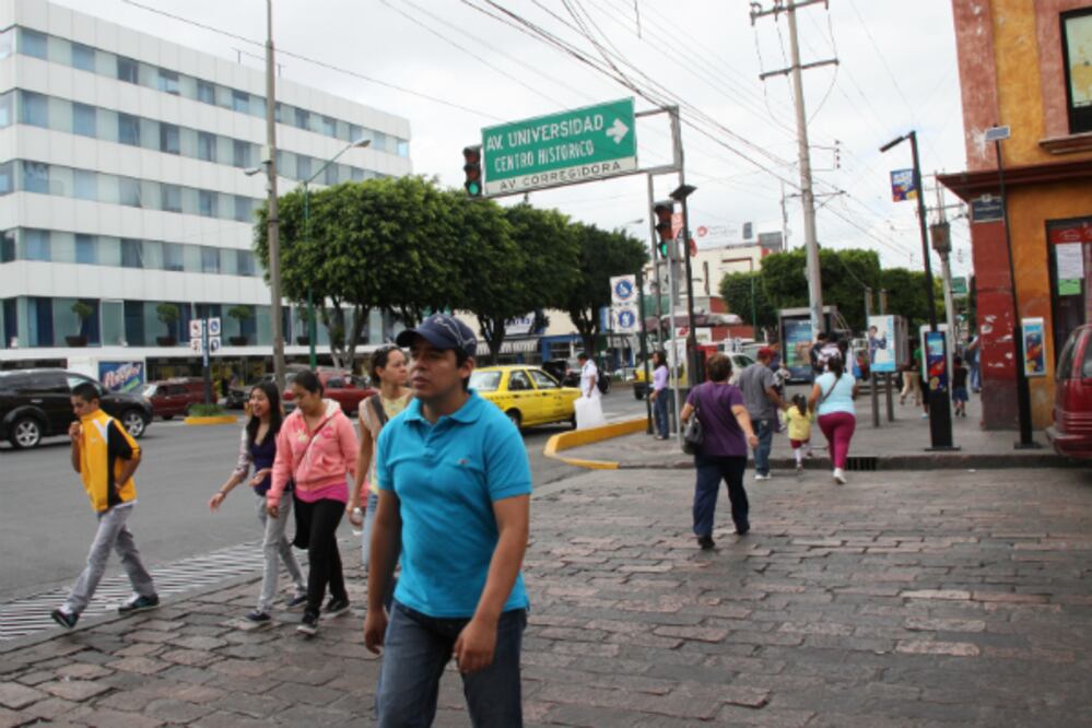 Presentan primera etapa de Internet