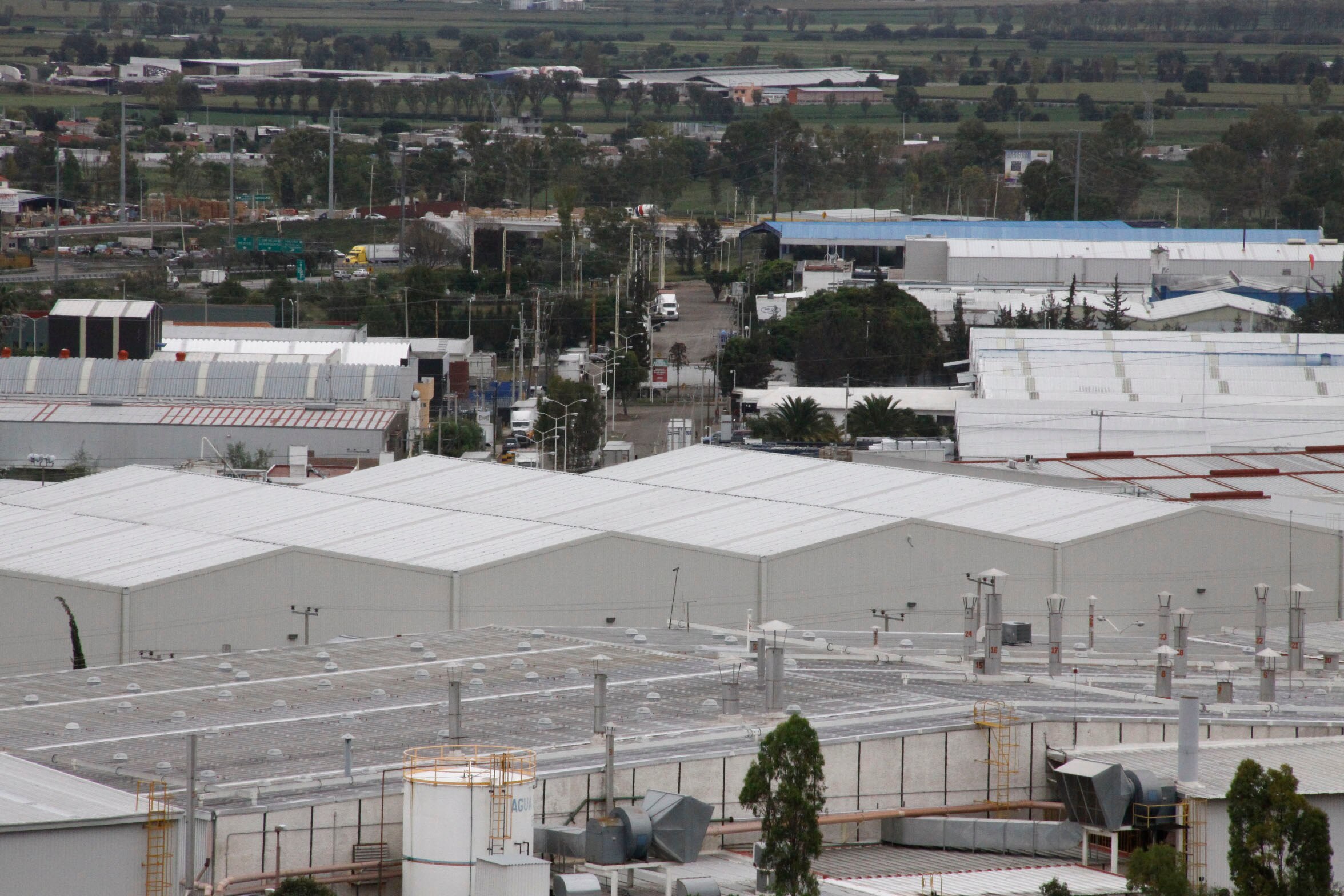 Baja 4.8% llegada de industrias a la capital