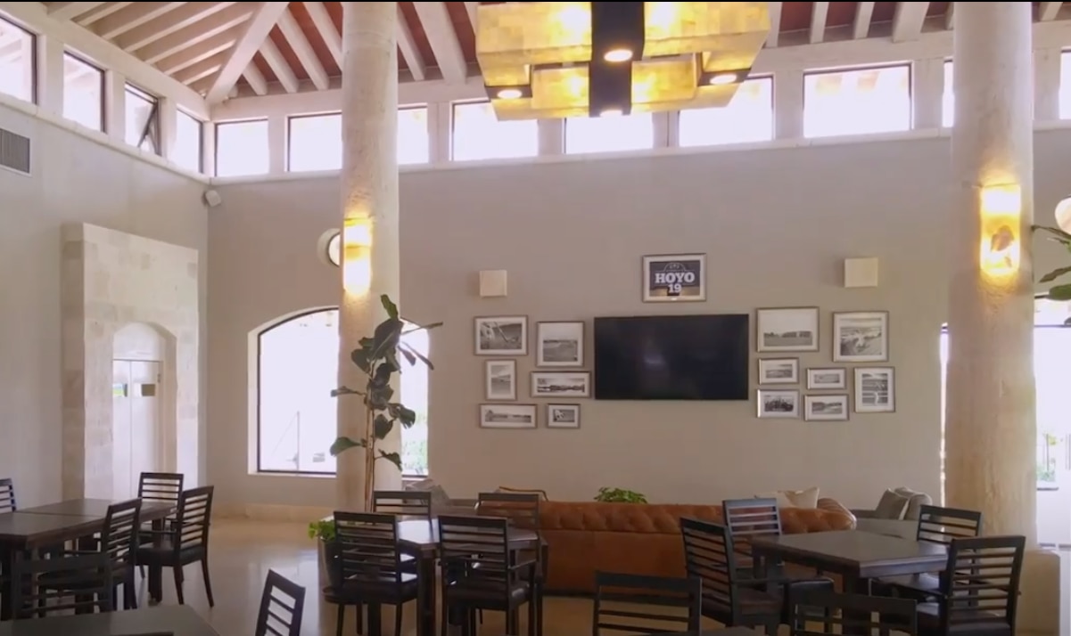 Políticos reprueban actos discriminatorios en El Campanario, prohibieron acceso a mujeres