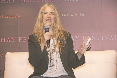 "Sean libres" dice Patti Smith en el Hay Festival