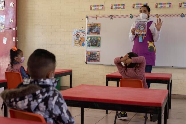 Querétaro logró reducir los contagios de Covid-19 a pesar del regreso a clases