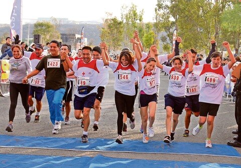 Atletas corren para salvaguardar vidas