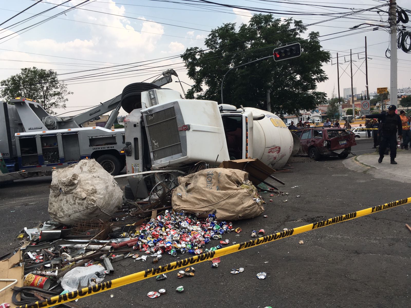 Carambola deja 5 lesionados