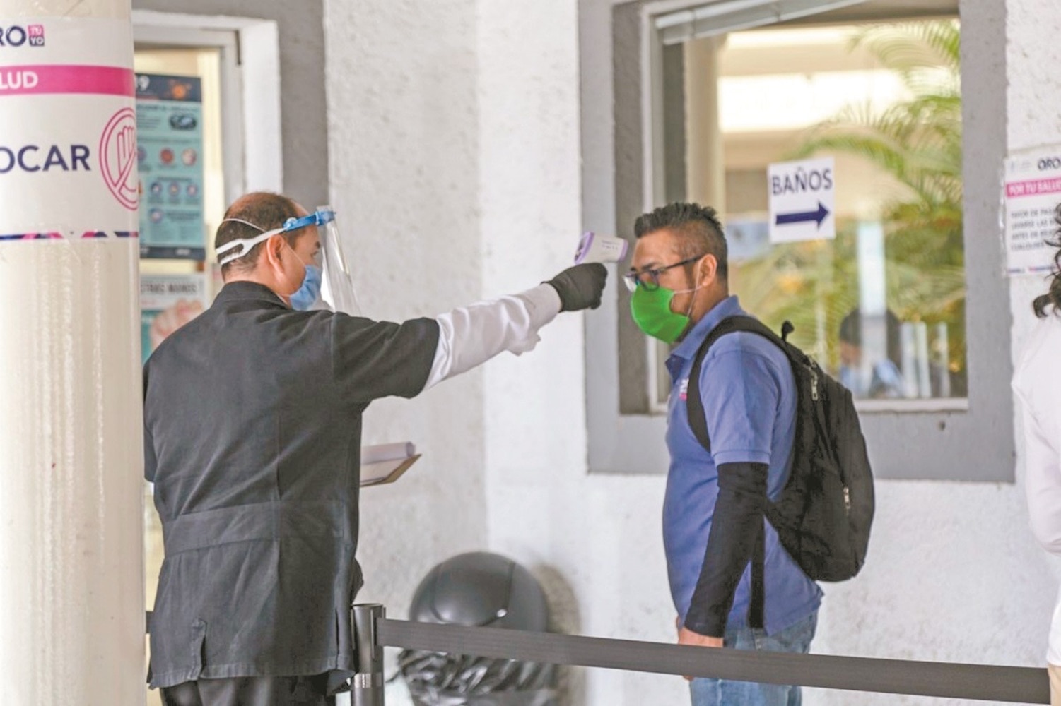 Contagios de Covid-19 suben 40% en el sector industrial, en Querétaro
