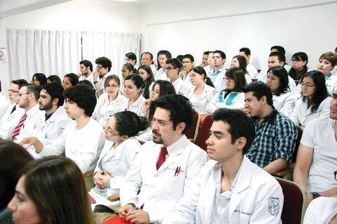 UAQ imparte curso de  bioseguridad