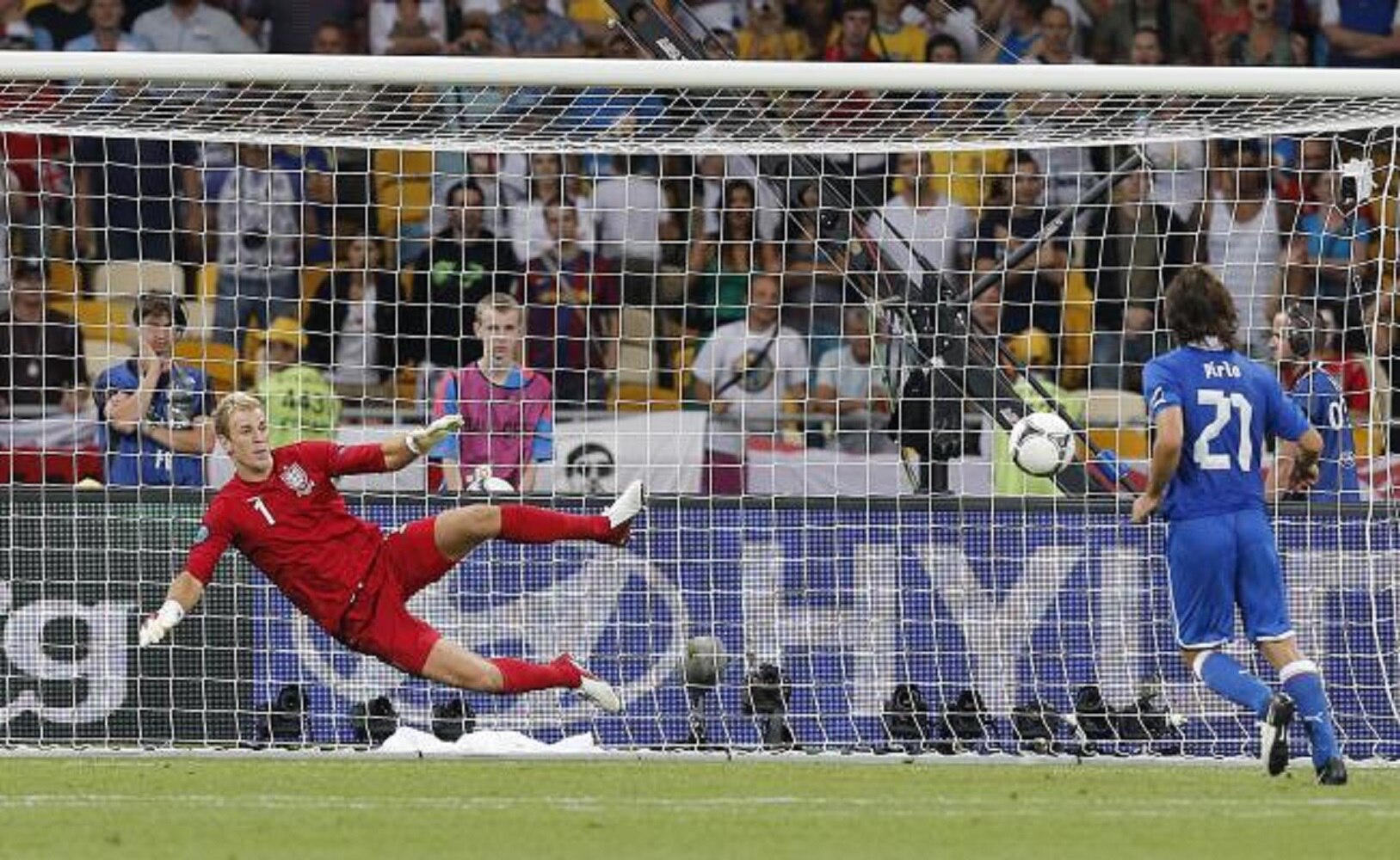 Stephen Hawking y la teoría del penalti perfecto