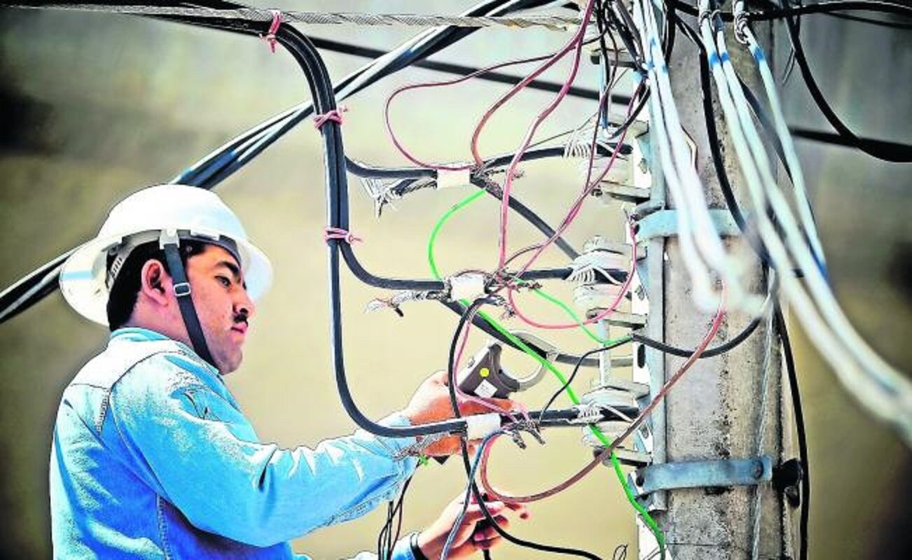 Tarifas eléctricas bajarán en septiembre