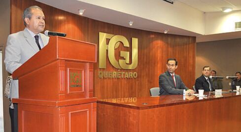 Efectúan conversatorio sobre el nuevo sistema de justicia