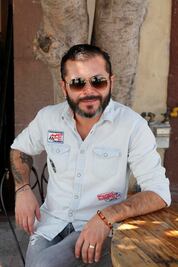 Oceransky pinta a Querétaro de Escarlata