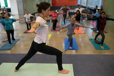 Yoga y bienestar para ayudar