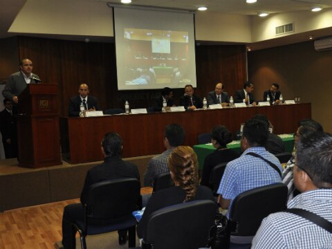 Apoyan con casas a investigadores