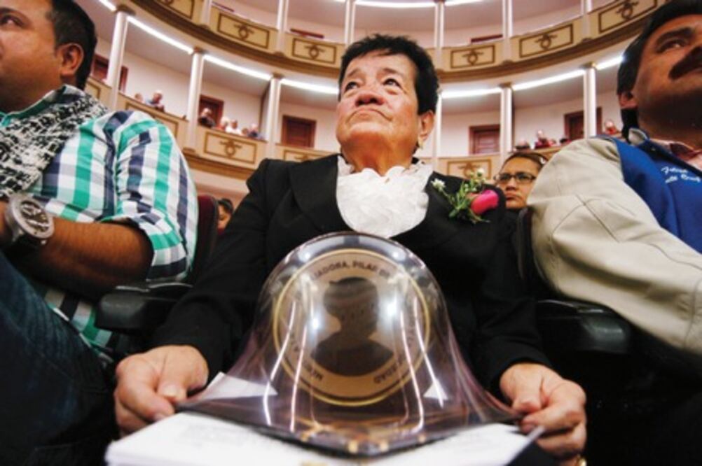 Reconocen a la mujer trabajadora