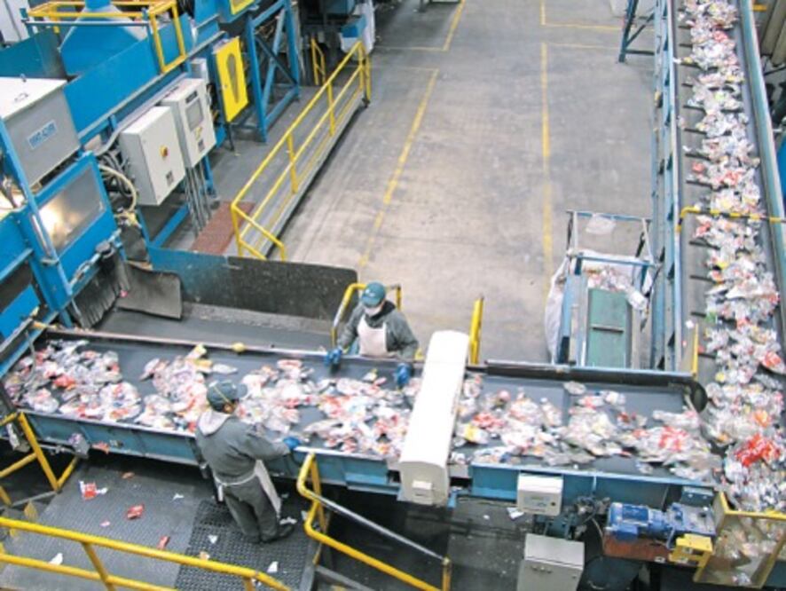 Requiere apoyo el sector  del plástico 