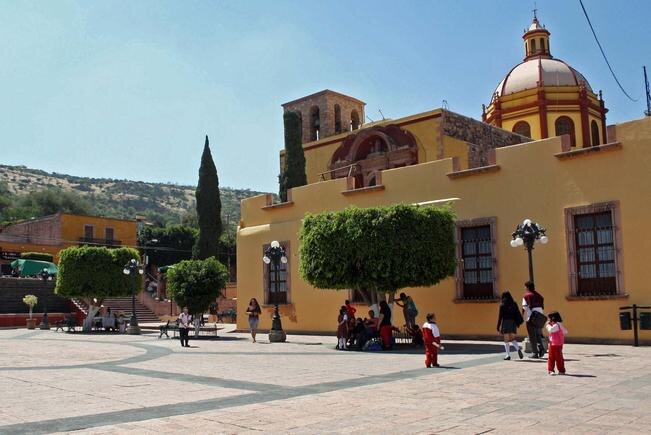 Zona alta de El Marqués registra cero grados Celsius