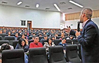 Ofrecen talleres para disminuir accidentes