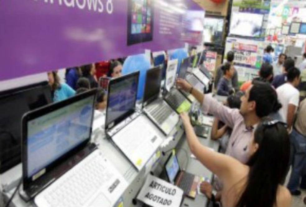 Cae confianza del consumidor